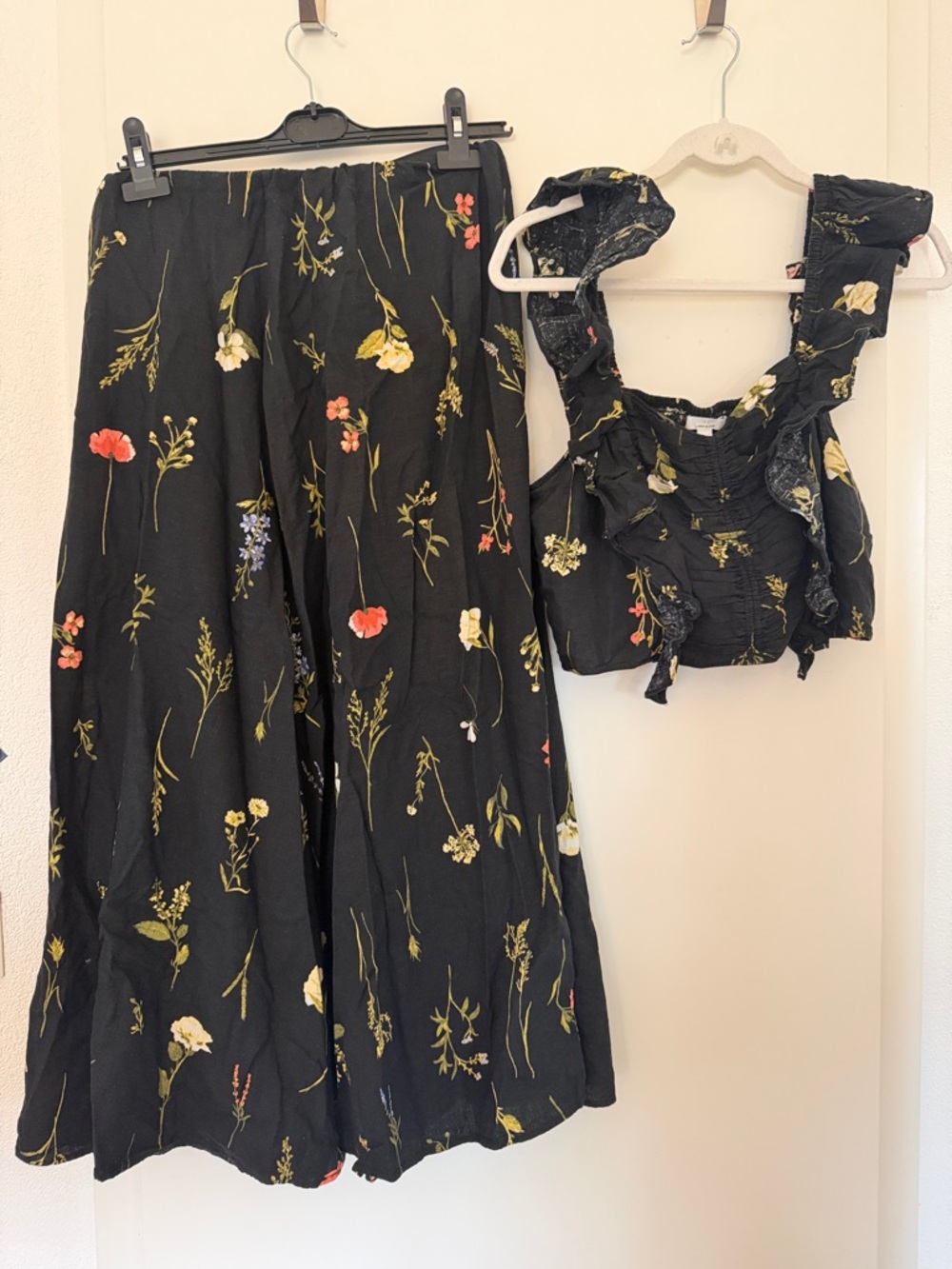Floral Black Crop Top & Wide Leg Set